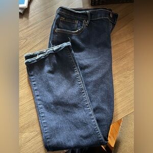 Old Navy Mid Rise Curvy Jeans